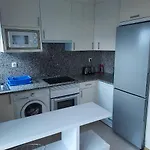 Apartamento Con Jardín *